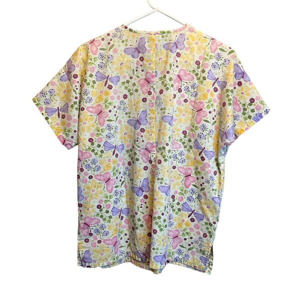 5 for $25🔥Scrub H.Q. Butterfly Yellow Scrub Top Small - Picture 2 of 5
